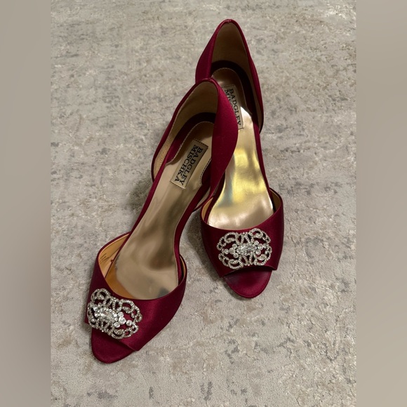 Badgley Mischka Burgundy Satin Peep-Toe Heels with Crystal embellishment - Picture 3 of 13